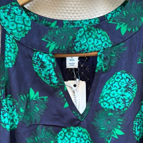 Market & Spruce Blue and Green Tank Top with Pineapple Pattern - Picture 3 of 4